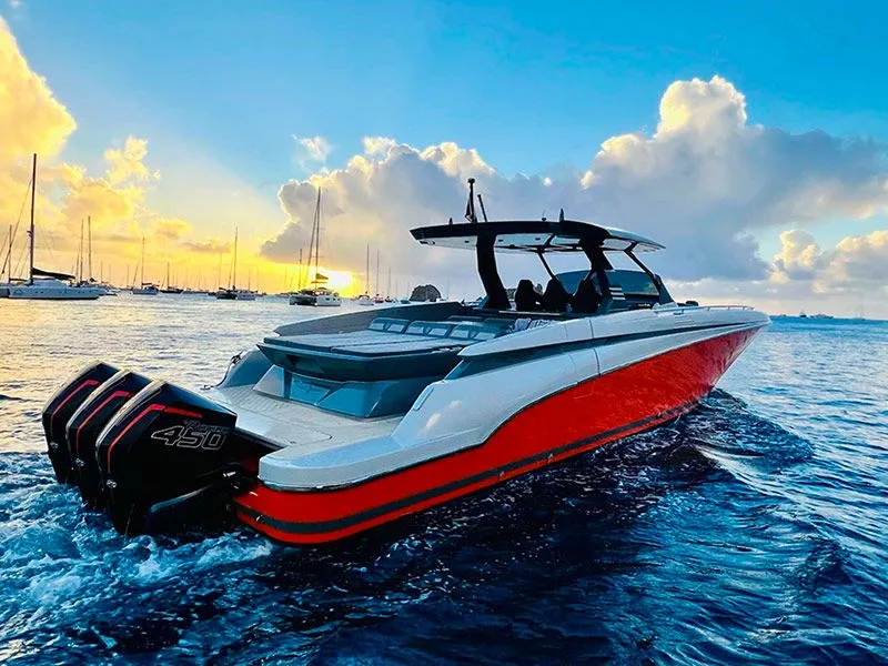  - © BARNES Yachting