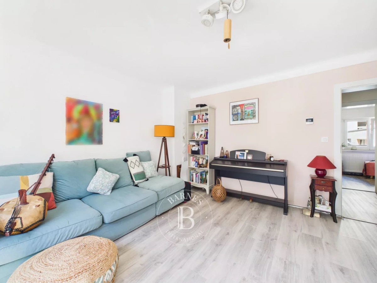 Apartment Sale - Luxembourg-Rollingergrund - picture 2