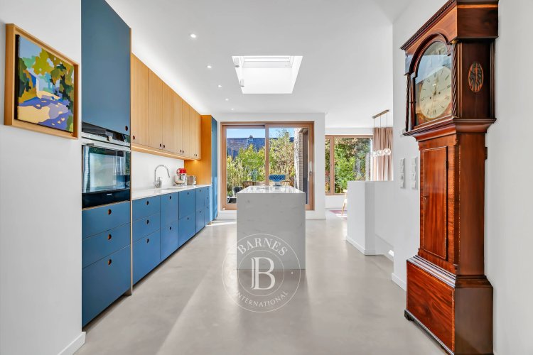 FOR RENT HOUSE -... - picture 1