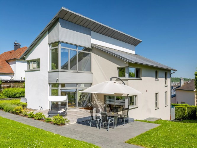 For Sale - Detached house -... - picture 1