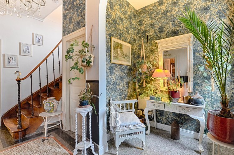 Sale house with garden -... - picture 1