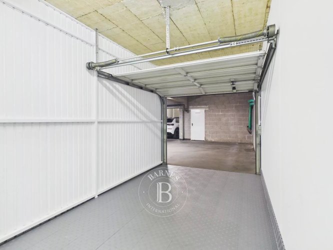For Sale Garage -... - picture 4