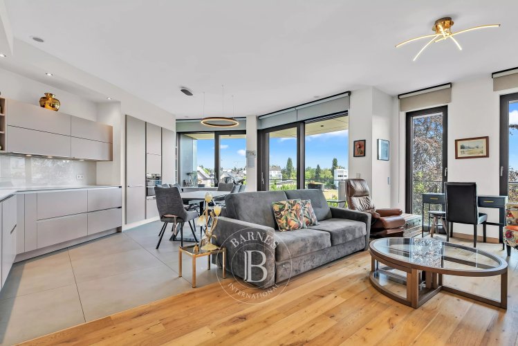 Apartment for sale with 4... - picture 1